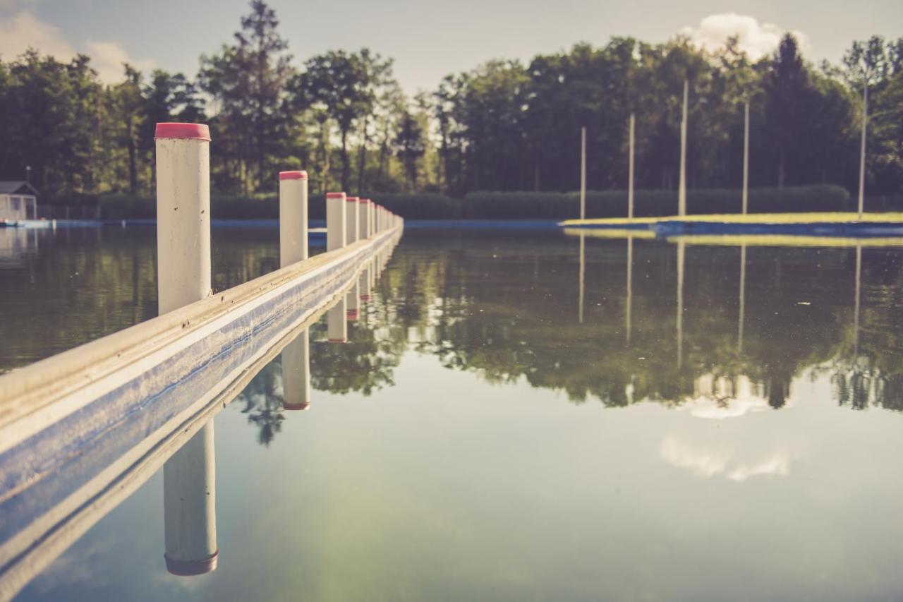 Landhuisjes Bij De Wouterbron Opglabbeek ภายนอก รูปภาพ